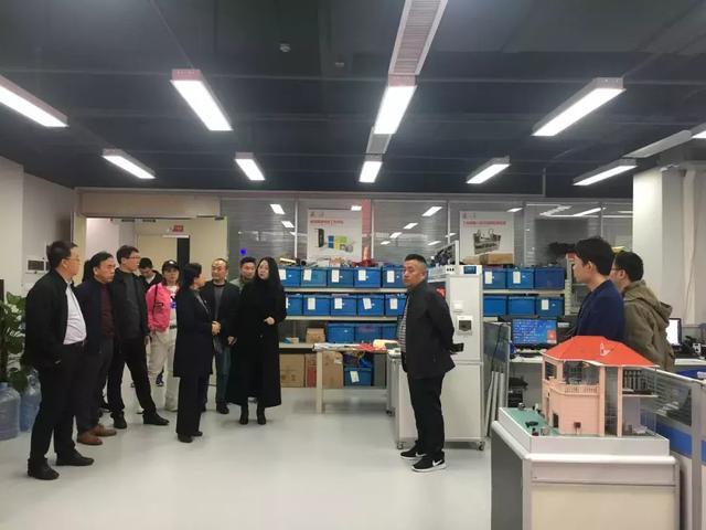 新年伊始！唯康教育迎來長春市機械工業(yè)學校班子參觀考察，共議校企合作