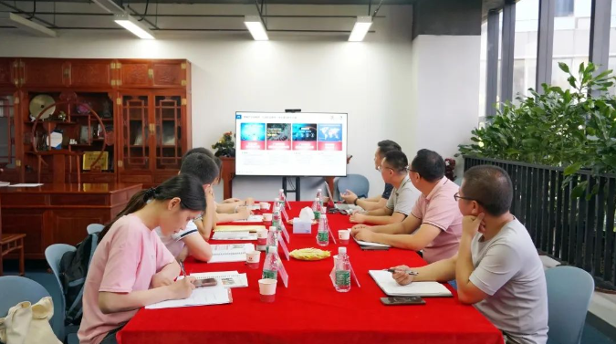 唯康快訊 | 《共基礎、精專業(yè)、寬拓展專業(yè)群課程教學資源建設的研究》課題調研暨產教融合洽談研討會順利舉辦